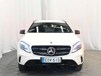 käytetty Mercedes GLA200 d 4Matic A Premium Business ** Webasto / Adapt.vakkari / Muistipenkit / P.kamera **