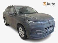 Käytetty VW Tiguan Business 204 HP (150 kW) 2025 Oranssi Katumaasturi