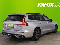 Käytetty Volvo V60 R-Design 317 HP (233 kW) 2019 Hopea / harmaa Farmari