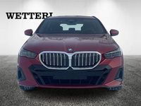 Uusi BMW 530e M Sport 299 HP (219 kW) 2025 Punainen Farmari
