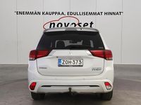 Käytetty Mitsubishi Outlander P-HEV Instyle 135 HP (99 kW) 2019 Valkoinen Katumaasturi