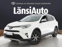 Käytetty Toyota RAV4 Hybrid Active 155 HP (114 kW) 2016 Katumaasturi