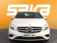 Käytetty Mercedes A180 Business 109 HP (80 kW) 2014 Viistoperä