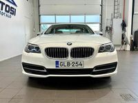 Käytetty BMW 520 Comfort Edition 250 HP (183 kW) 2014 Valkoinen Sedan