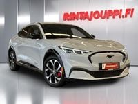 Käytetty Ford Mustang Mach-E 197 kW (269 HP) 2022 Valkoinen Katumaasturi