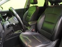 Käytetty Kia Niro Advance 105 HP (77 kW) 2018 Punainen Katumaasturi
