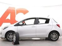 Käytetty Toyota Yaris Hybrid Active 73 HP (53 kW) 2016 Hopea Viistoperä