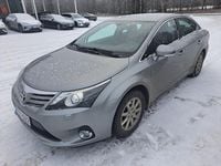 Käytetty Toyota Avensis Multidrive S 147 HP (108 kW) 2014 Harmaa Sedan