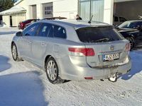Käytetty Toyota Avensis Sol 150 HP (110 kW) 2009 Hopea Farmari