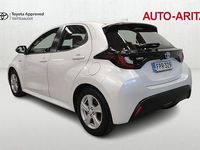 Käytetty Toyota Yaris Active 114 HP (83 kW) 2020 Valkoinen Viistoperä