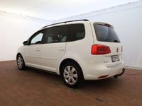 käytetty VW Touran 1,4 TSI 103 kW (140 hv) DSG-automaatti Highline 7-Paik / Webasto / Panorama / Vakkari / Parkkitutkat