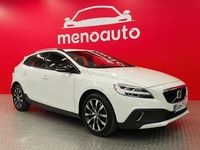 Käytetty Volvo V40 Business Edition 152 HP (111 kW) 2019 Viistoperä