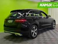 Käytetty Mercedes GLC250 Business 204 HP (150 kW) 2016 Musta Katumaasturi