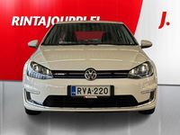Käytetty VW e-Golf 85 kW (116 HP) 2015 Valkoinen Viistoperä
