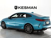 käytetty BMW M235 235 F44 Gran CoupéxDrive upealla Snappper-Rocks-Sinisellä metallivärillä! Harman/Kardon surround-äänijärjestelmä.