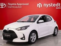 Käytetty Toyota Yaris Active 114 HP (83 kW) 2022 Valkoinen Viistoperä