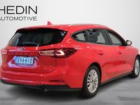 Käytetty Ford Focus Titanium 126 HP (92 kW) 2024 Punainen Farmari