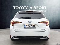Käytetty Toyota Corolla Edition 140 HP (102 kW) 2023 Valkoinen Farmari