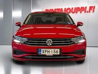 Käytetty VW Passat Style 150 HP (110 kW) 2020 Punainen Sedan