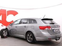 Käytetty Toyota Avensis Active 124 HP (91 kW) 2014 Harmaa Farmari