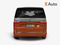 Käytetty VW Multivan Life 218 HP (160 kW) 2022 Met. harmaa Van