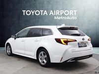 Käytetty Toyota Corolla Edition 140 HP (102 kW) 2023 Valkoinen Farmari