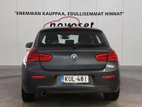 Käytetty BMW 118 Advantage 150 HP (110 kW) 2018 Harmaa Viistoperä