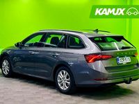 Käytetty Skoda Octavia Ambition 150 HP (110 kW) 2023 Hopea / harmaa Farmari