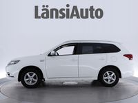 käytetty Mitsubishi Outlander P-HEV Active 4WD 5P LänsiAuto Safe -sopimus esim. alle 25 €/kk tai 590 €