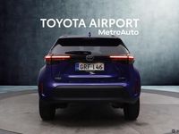 Käytetty Toyota Yaris Cross 116 HP (85 kW) 2024 Sininen Katumaasturi