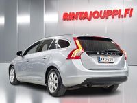 Käytetty Volvo V60 Momentum 114 HP (83 kW) 2011 Harmaa Farmari