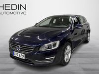 Käytetty Volvo V60 Summum 215 HP (158 kW) 2015 Sininen Farmari