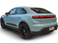 Käytetty Porsche Macan 300 kW (408 HP) 2024 Sininen Katumaasturi