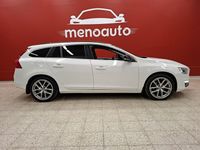 Käytetty Volvo V60 Momentum 181 HP (133 kW) 2015 Farmari