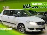 Käytetty Skoda Fabia Classic 60 HP (44 kW) 2011 Valkoinen Sedan