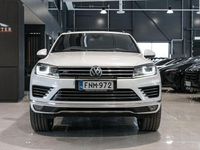 Käytetty VW Touareg 262 HP (192 kW) 2016 Katumaasturi