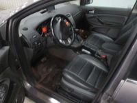 käytetty Ford Kuga 2,0TDCi 140 hv 4WD Titanium S PowerShift 5-ovinen