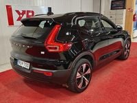 Käytetty Volvo XC40 Core 169 kW (231 HP) 2023 Katumaasturi