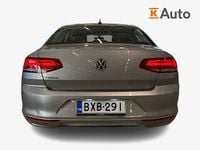 Käytetty VW Passat Comfortline 150 HP (110 kW) 2019 Sininen Sedan