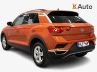 käytetty VW T-Roc Style 10 TSI 85 kW ** ACC / Led / PA-lämmitin / Tutkat **