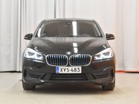 käytetty BMW 225 Active Tourer F45 225xe A Charged Edition ** 1-om. Suomi-auto / Facelift / Prof.navi / HUD / Sporttipenkit / LED / ALV **