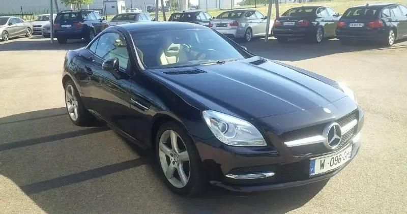 Unknown Utilisé 2011 Mercedes SLK200 Cabriolet | 17 990 € - Image 1/4