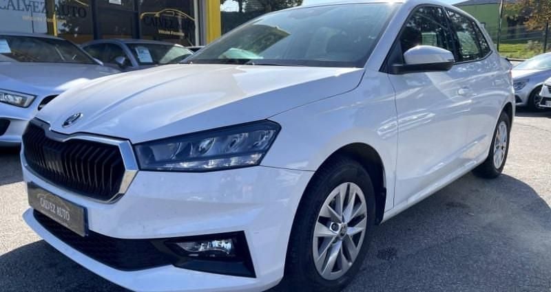 Utilisé 2022 Skoda Fabia Ambition Citadine | 14 490 € (Prix juste) - Image 1/4