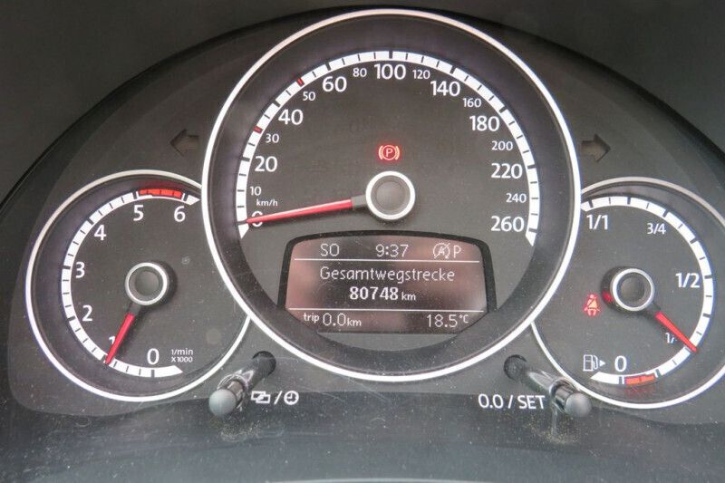 Utilisé 2015 VW Beetle Coupé | 26 200 € - Image 1/4