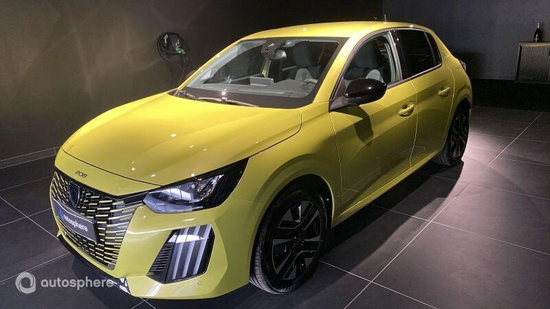 Utilisé 2024 Peugeot e-208 Allure Citadine | 30 490 € - Image 1/4