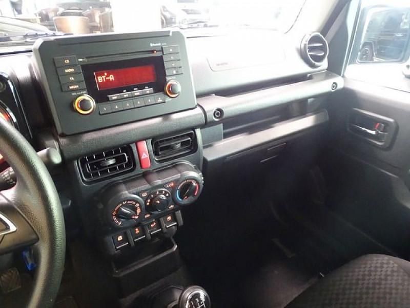 Image 3/4