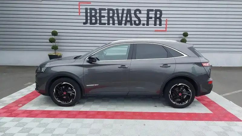 Utilisé 2018 DS Automobiles DS7 Crossback Performance Line Plus SUV | 27 999 € (Prix assez cher) - Image 1/4