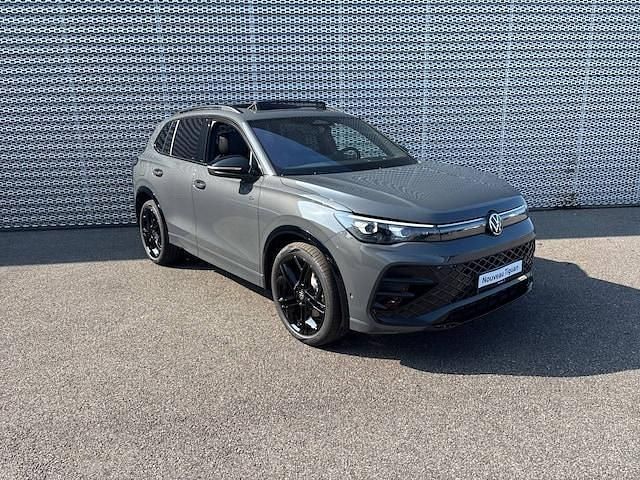 Occasion 2025 VW Tiguan Exclusive SUV | 61 990 € - Image 1/4