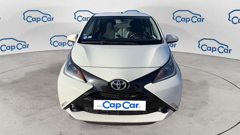 Occasion Toyota Aygo X-play 69 ch (50 kW) 2016 Blanc Citadine