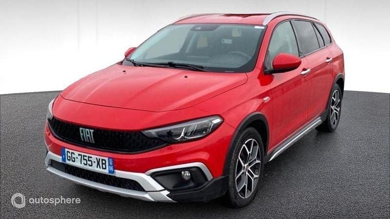 Rouge Utilisé 2022 Fiat Tipo S Berline | 14 670 € (Prix juste) - Image 1/4